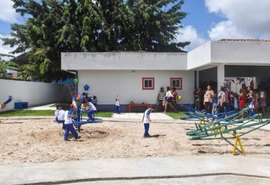 Sem auxiliar de classe, Cmei do Antares deixa crianças sem aula há dois meses