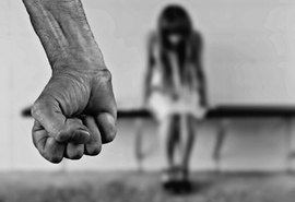 Mulher é agredida com socos por ex-companheiro no bairro Benedito Bentes