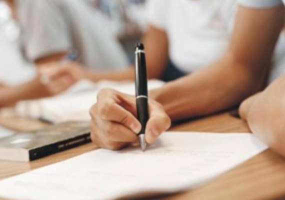 Editais oferecem cerca de 1 mil vagas em órgãos públicos no Nordeste