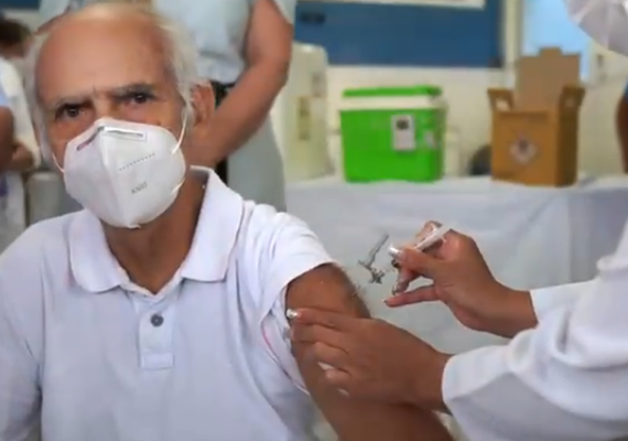 Municípios do Litoral Norte iniciam vacinação contra Covid-19