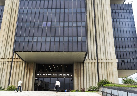 Banco Central poderá pedir justificativa se bancos negarem crédito