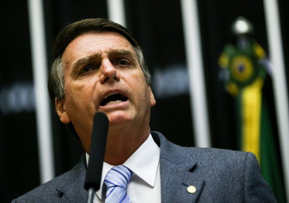 Bolsonaro diz que hoje “bate o martelo” sobre reforma da Previdência