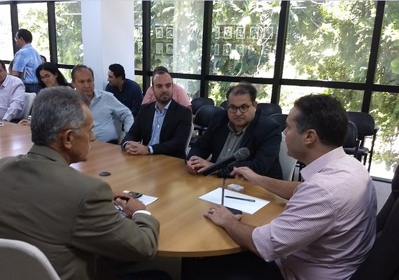 Câmara Setorial da Cana se reúne com governador Renan Filho