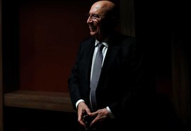 Meirelles rejeita rótulo de candidato do governo