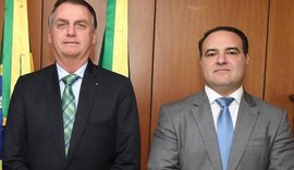 Bolsonaro anuncia policial militar na Secretaria-Geral da Presidência