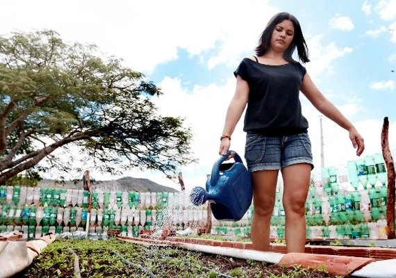 Renan Filho: 'Todo alagoano tem que ter água para beber e produzir'