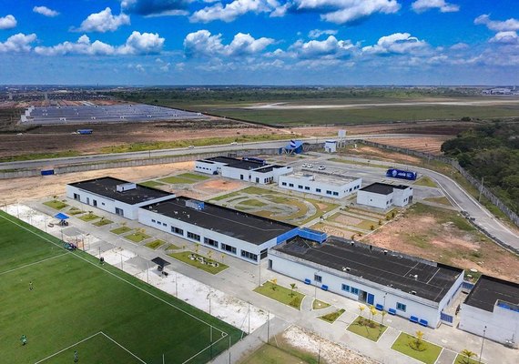 CSA confirma dez reforços e acelera montagem do elenco para 2026