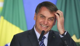 Bolsonaro admite que não há comprovação de eficacia da cloroquina contra Covid-19