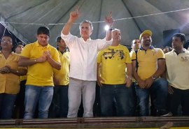 Em comício, Renan e Pedrosa reafirmam compromisso com o povo