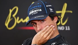 Sainz renova com Williams e encerra rumores sobre dupla com Bortoleto