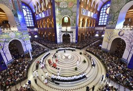 Santuário de Aparecida volta a receber fiéis após 4 meses fechado