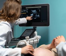 Cientistas chineses anunciam robô capaz de gestar bebê humano