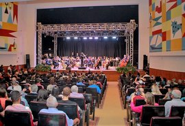 Concerto da Orquestra Filarmônica de Alagoas lota Centro de Convenções