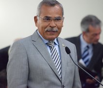 Deputado arapiraquense destina emenda de 2 milhões para própria fundação