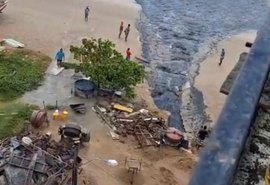 Vídeo: Esgoto é despejado a céu aberto em praia de Maragogi e choca moradores