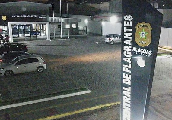 Suspeitos de atuar em roubos de motos são presos pela PM em Maceió
