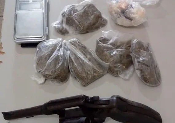 Operação Naufrágio combate tráfico de drogas em Coqueiro Seco