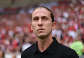Veja os números de Filipe Luís no Flamengo antes da demissão