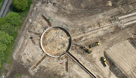 Arqueólogos descobrem esconderijo com 500 balas de canhão medievais na Bélgica