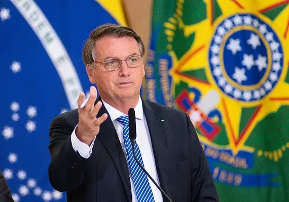 Presidente Bolsonaro indica senador do próprio partido liderar Congresso Nacional