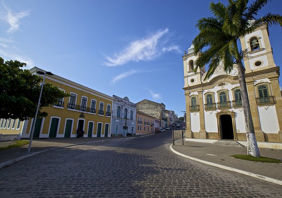 Penedo é escolhida como uma das cidades mais felizes do Brasil