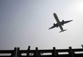 Aeronave com 10 pessoas a bordo desaparece no Quênia