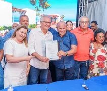 Prefeito dá aval para início das obras da orla de São Miguel dos Milagres
