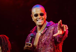 Cachê milionário de Léo Santana para carnaval de Aracati gera polêmica