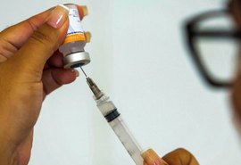 Secretarias de Saúde determinam estratégias para convocar pessoas a tomarem 2ª dose