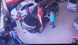 Arapiraca:  suspeito de atentado em loja de automóveis é procurado pela polícia