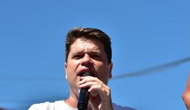 Davi Davino Filho propõe qualificação de jovens e expansão dos serviços de saúde no Sertão