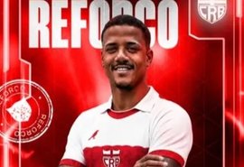 Ygor Catatau se apresenta ao CRB e já treina com o elenco