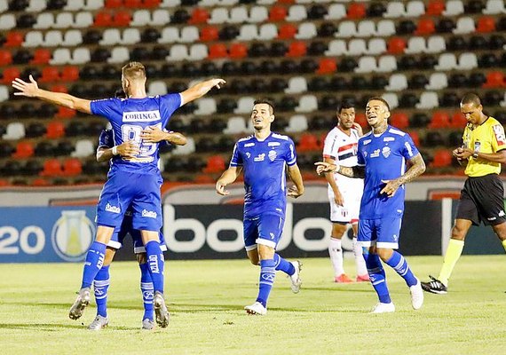 CSA vence o Botafogo-SP e volta ao G-4 na reta final da Série B