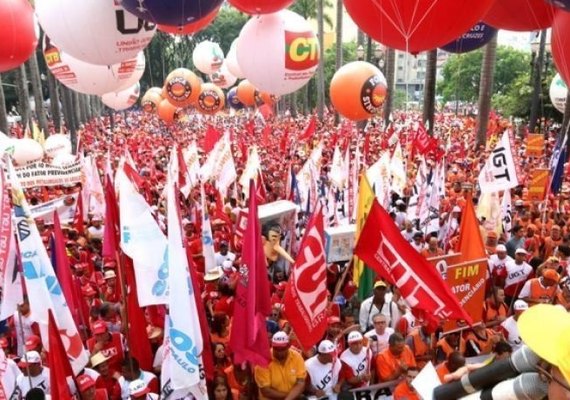 No dia do Trabalho, Maceió terá ato em “Defesa de Direitos e Lula Livre”