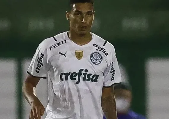 CRB anuncia ex-Palmeiras como reforço para a temporada