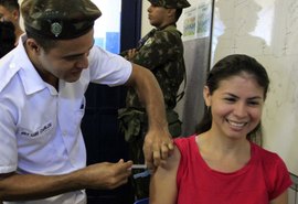 Minstério da Saúde envia doses extras de vacina para os estados