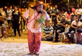 Joana Gajuru abre celebração dos 108 anos do Teatro Deodoro com espetáculo Baldroca