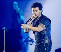 The Weeknd desiste da aposentadoria e promete seguir na música