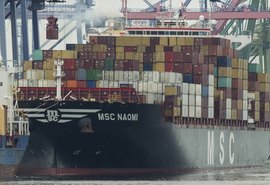 Após queda do PIB, governo quer incentivar exportações