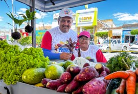 Comercialização de alimentos saudáveis e de qualidade fortalece cadeia produtiva local no Circuito de Feiras