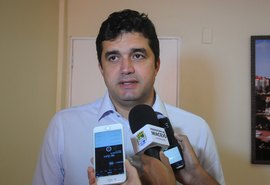 Rui Palmeira nomeia 56 novos concursados da Educação