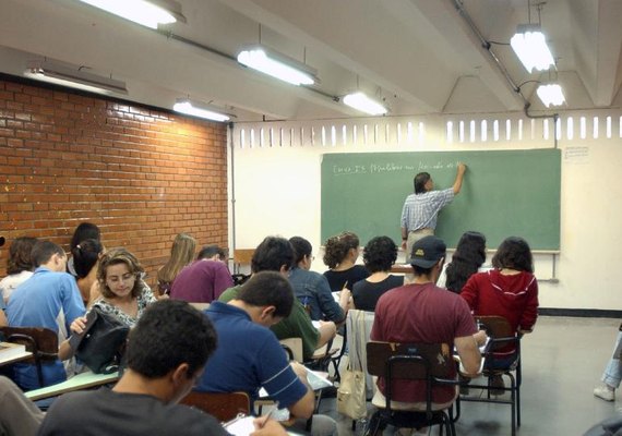 Prazo para pagar inscrição da Prova Nacional Docente termina nesta terça