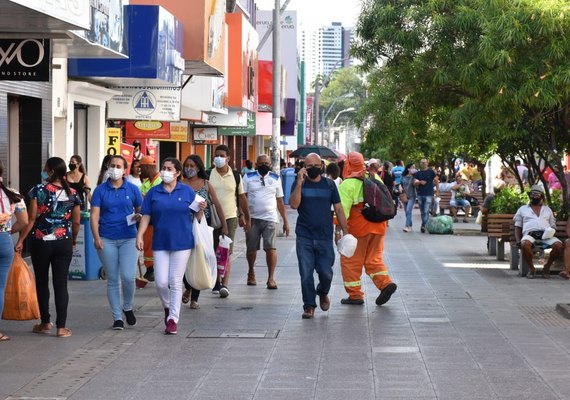 Fecomércio-AL estima que 13º salário deve injetar mais de R$ 1 bilhão em Alagoas