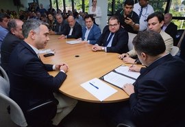 Governo cria GT para reabertura do comércio e serviços em AL