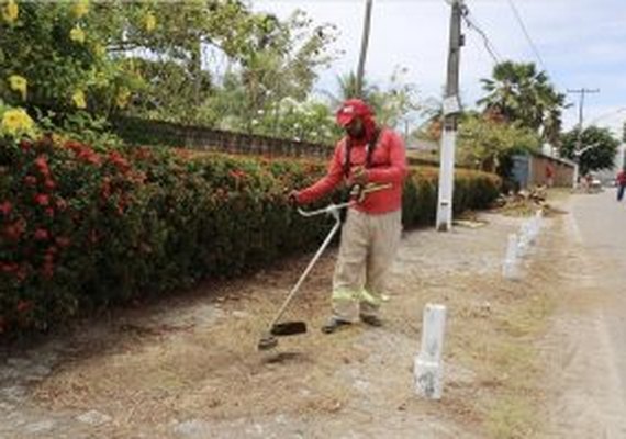 Equipes intensificam trabalhos de prevenção contra enchentes e alagamentos.