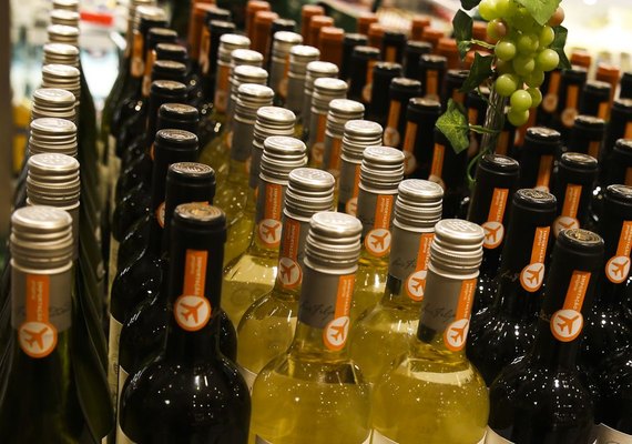 Alimentação e bebidas puxam alta de 0,62% na prévia da inflação