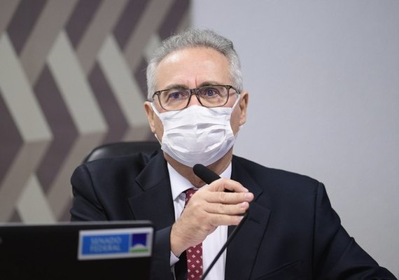 'A protelação assassina do ministro Marcelo Queiroga pra vacinar crianças é criminosa', diz Renan Calheiros