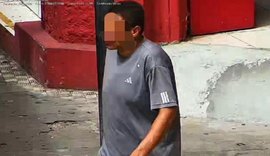 Videomonitoramento reconhece foragido e PM prende homem no Centro de Maceió