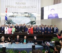 Deputados estaduais tomam posse na Assembleia Legislativa de Alagoas