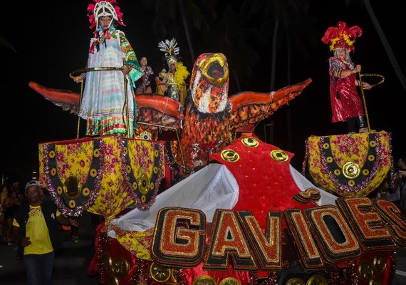 Desfiles e shows marcam abertura do Carnaval de Maceió